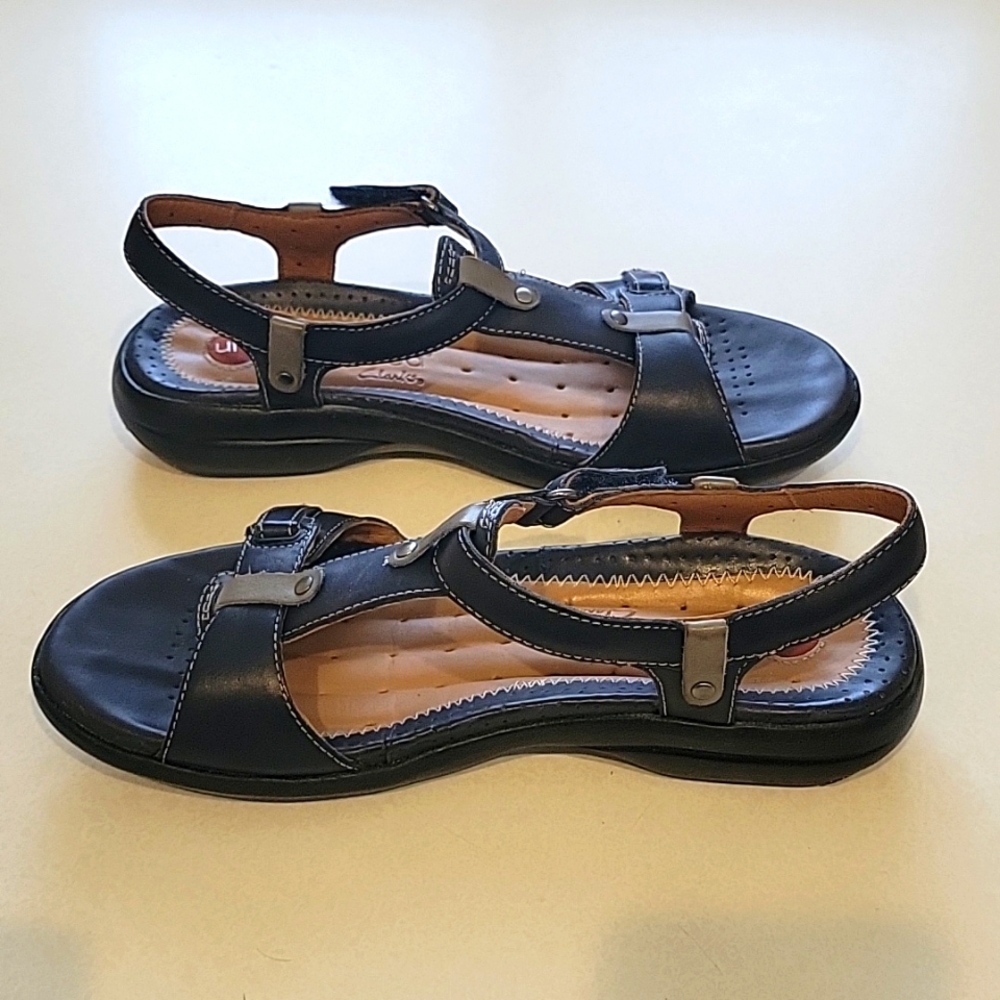 Clarks Unstructured convertible sandal